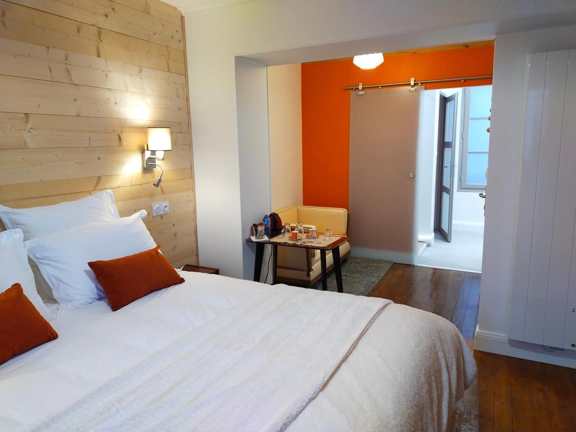 Les Balcons Sur La Loire Bed & Breakfast Chalonnes-sur-Loire Bagian luar foto